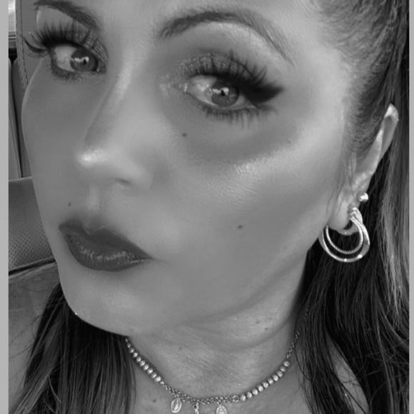 Like My Closet? Like this listing! - Picture 3 of 3